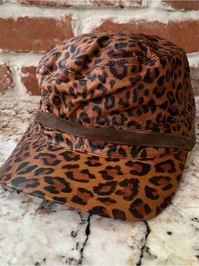 Vintage Preston and York Leather Leopard Print Hat Youth Small Women’s